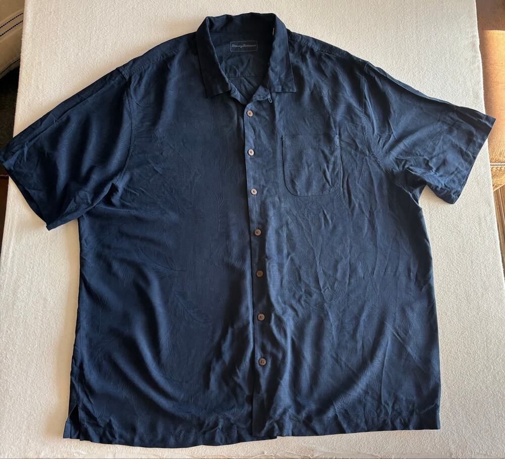Tommy Bahama 100% Silk Button Up Top Men’s 3XL Navy Blue Tropical Beach Hawaii
